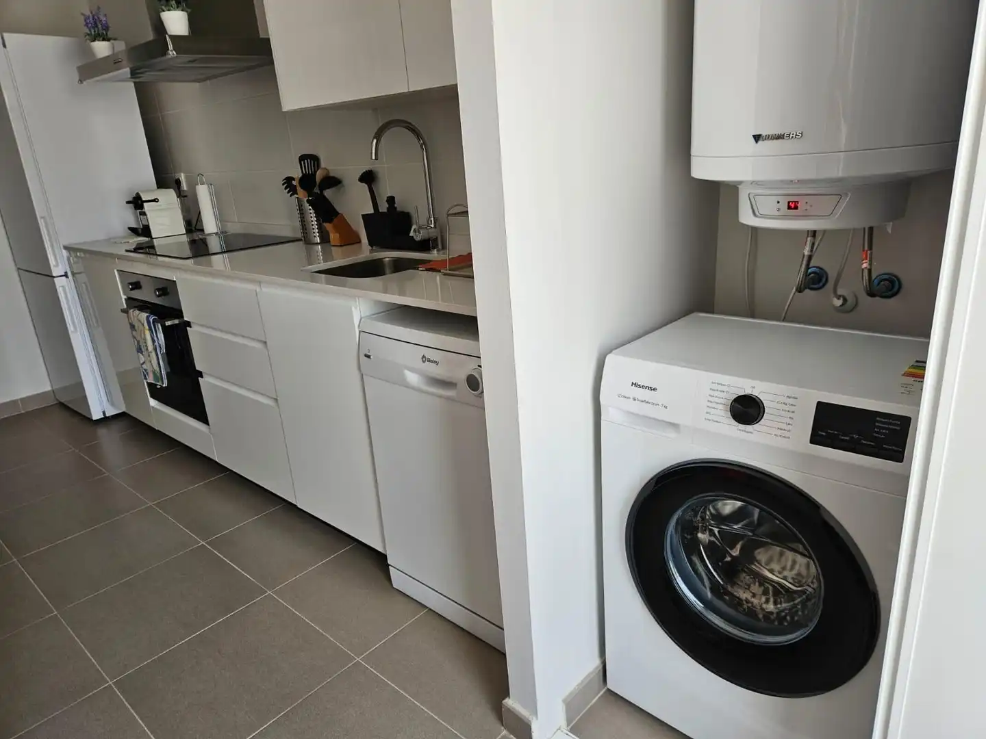 Kitchen of Flat for rent in Rincón de la Victoria  with Air Conditioner, Heating and Parquet flooring