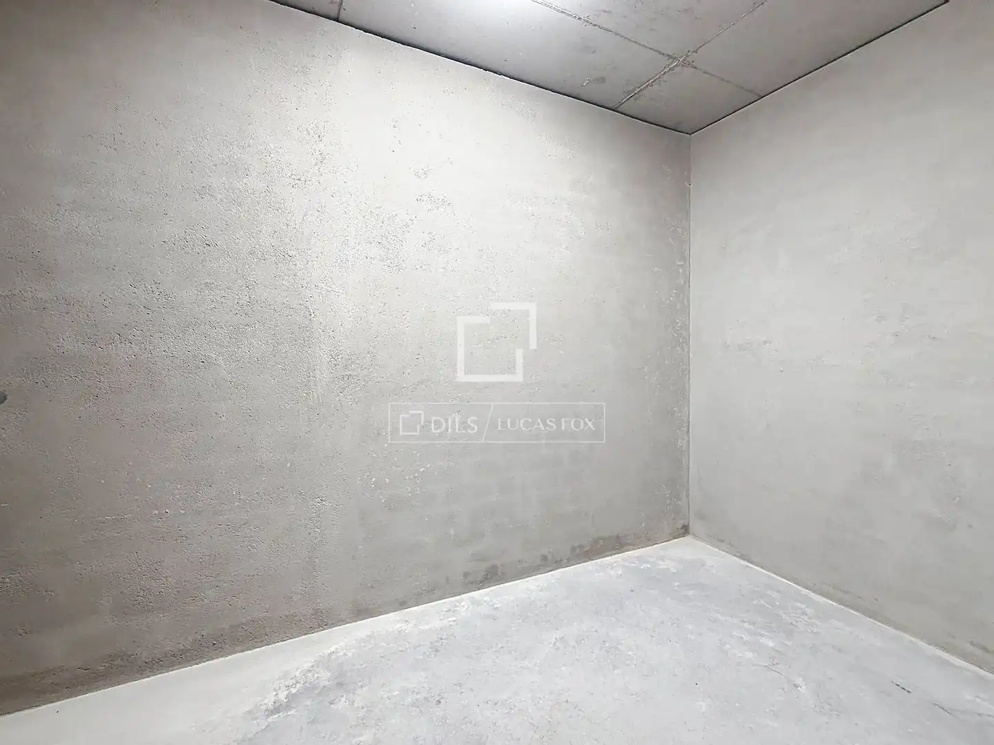 Flat for sale in Escaldes – Engordany  with Air Conditioner, Heating and Terrace