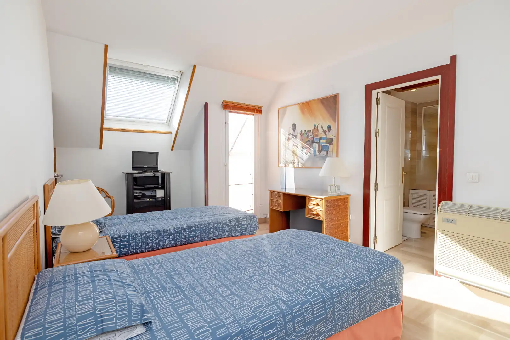 Habitación de Ático en venta en Marbella con Aire acondicionado, Calefacción y Terraza
