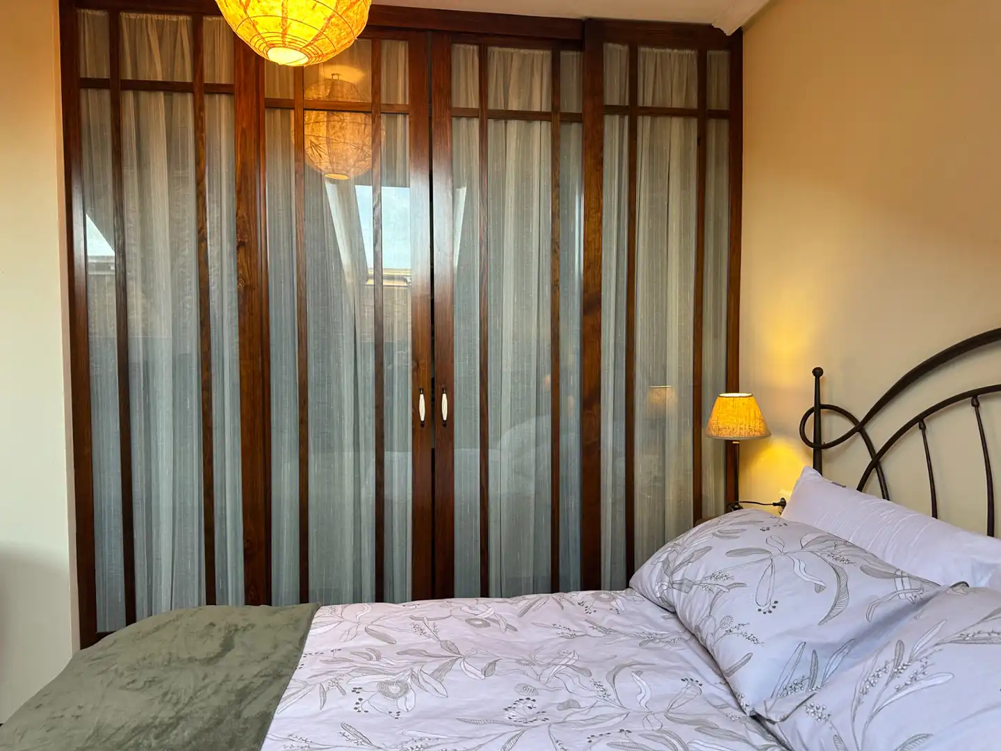 Habitación de Dúplex en venta en Avilés con Calefacción, Parquet y Trastero