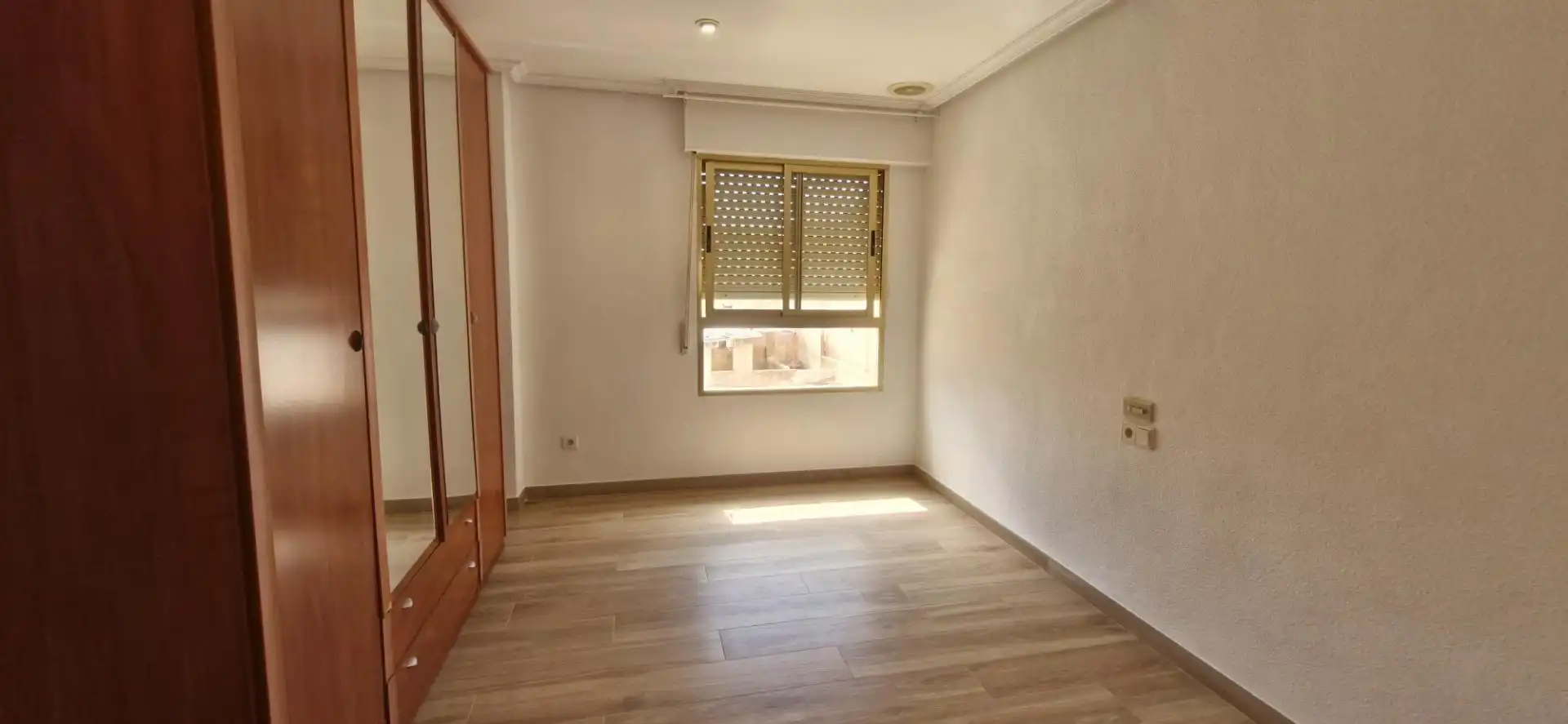 Bedroom of Flat for rent in Elche / Elx  with Air Conditioner, Terrace and Balcony