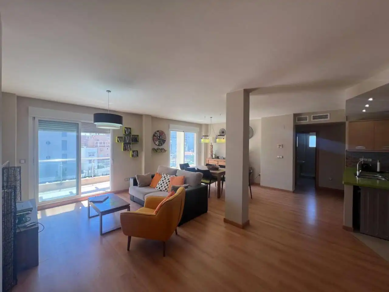 Living room of Attic for sale in El Campello  with Air Conditioner, Terrace and Furnished