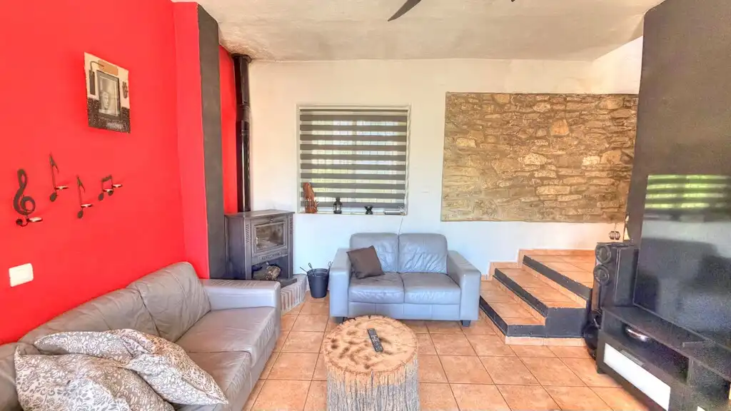 Sala d'estar de Finca rústica en venda en Periana amb Terrassa, Traster i Piscina