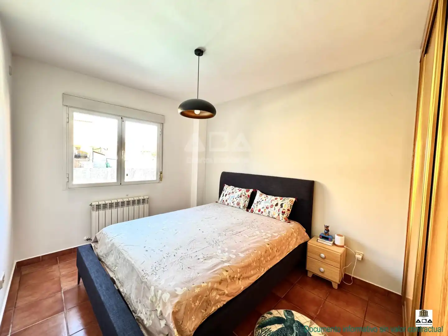 Bedroom of Houses for sale in Villanueva de la Cañada  with Air Conditioner, Heating and Private garden