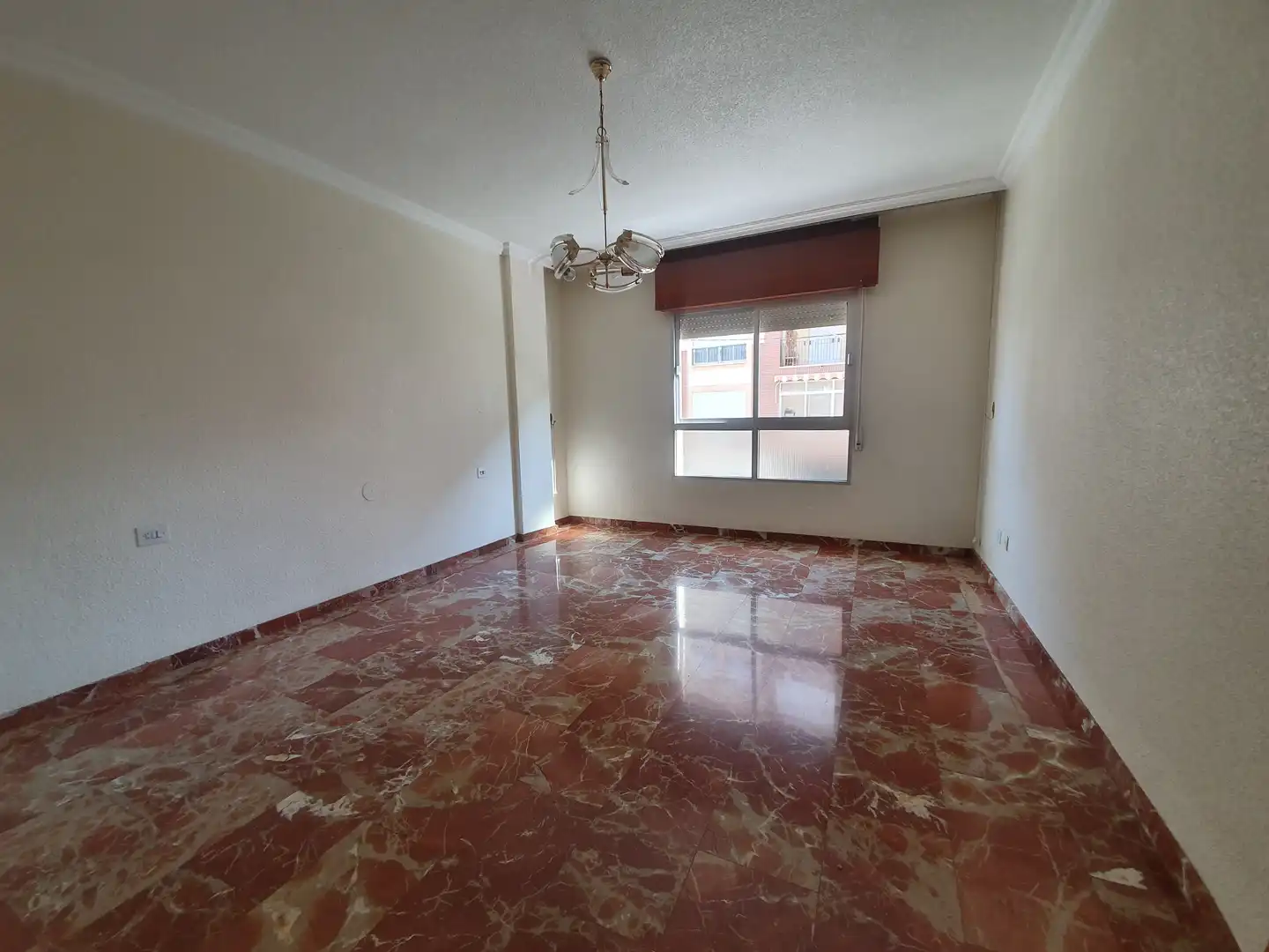 Habitación de Piso en venta en Guadix con Balcón