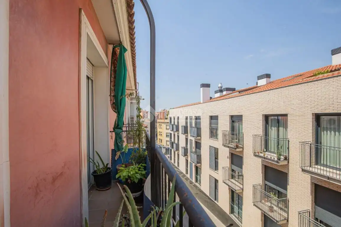 Terraza de Piso en venta en Rubí con Calefacción, Parquet y Amueblado