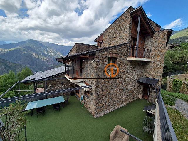 Casa adosada en Alquiler en Aixirivall