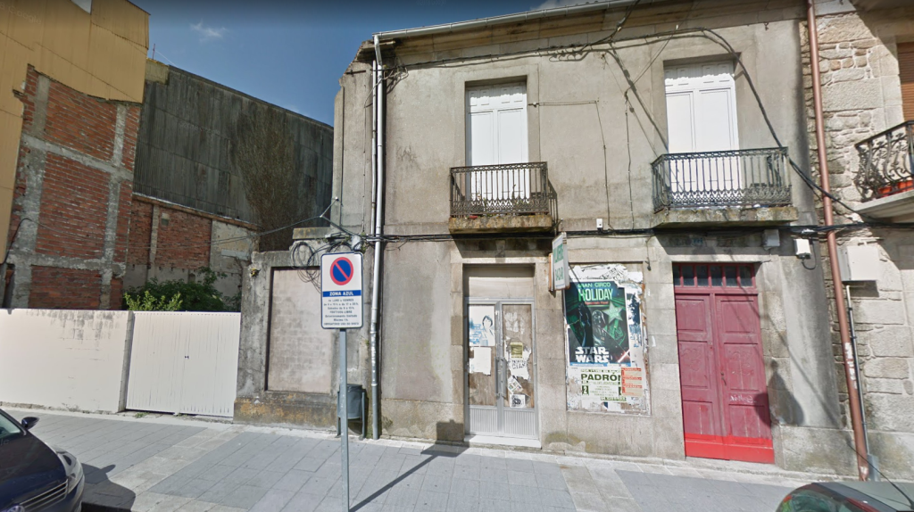Vista exterior de Casa o xalet en venda en Pontecesures amb Jardí privat