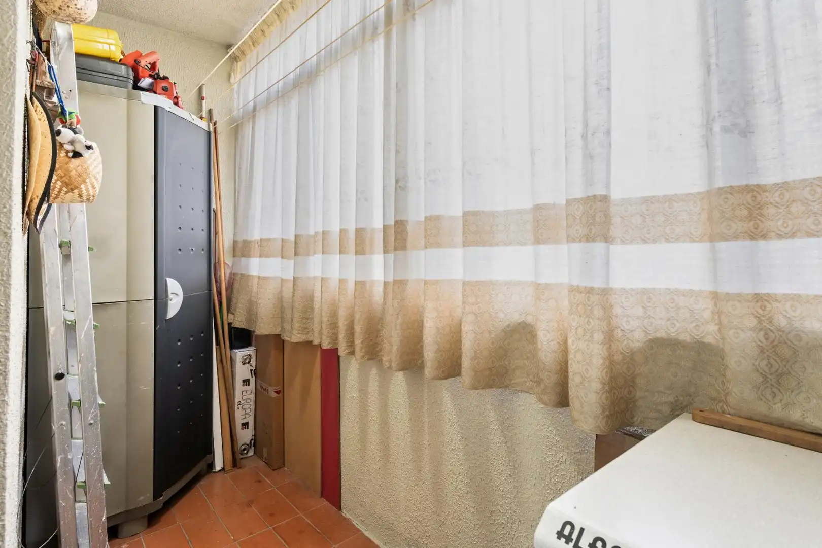 Habitación de Planta baja en venta en Mollet del Vallès con Terraza y Balcón