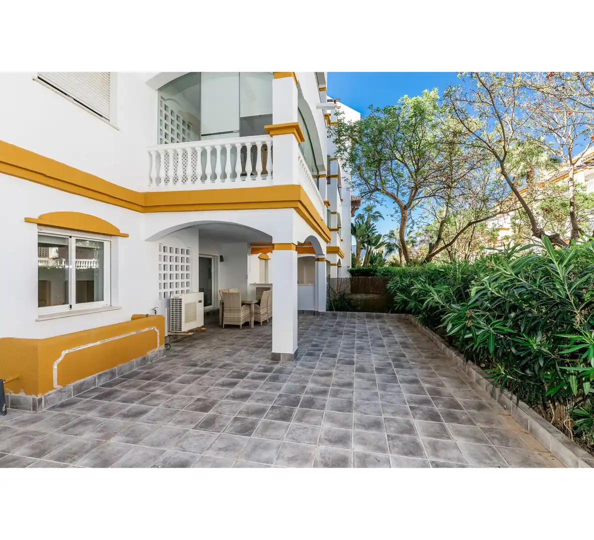 Piso con ascensor en venta en Nueva Andalucía, imagen 4