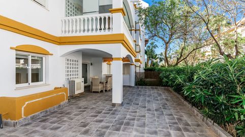 Foto 4 de Piso en venta en Las Brisas, Marbella