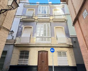 Vista exterior de Casa o xalet en venda en  Cádiz Capital amb Terrassa