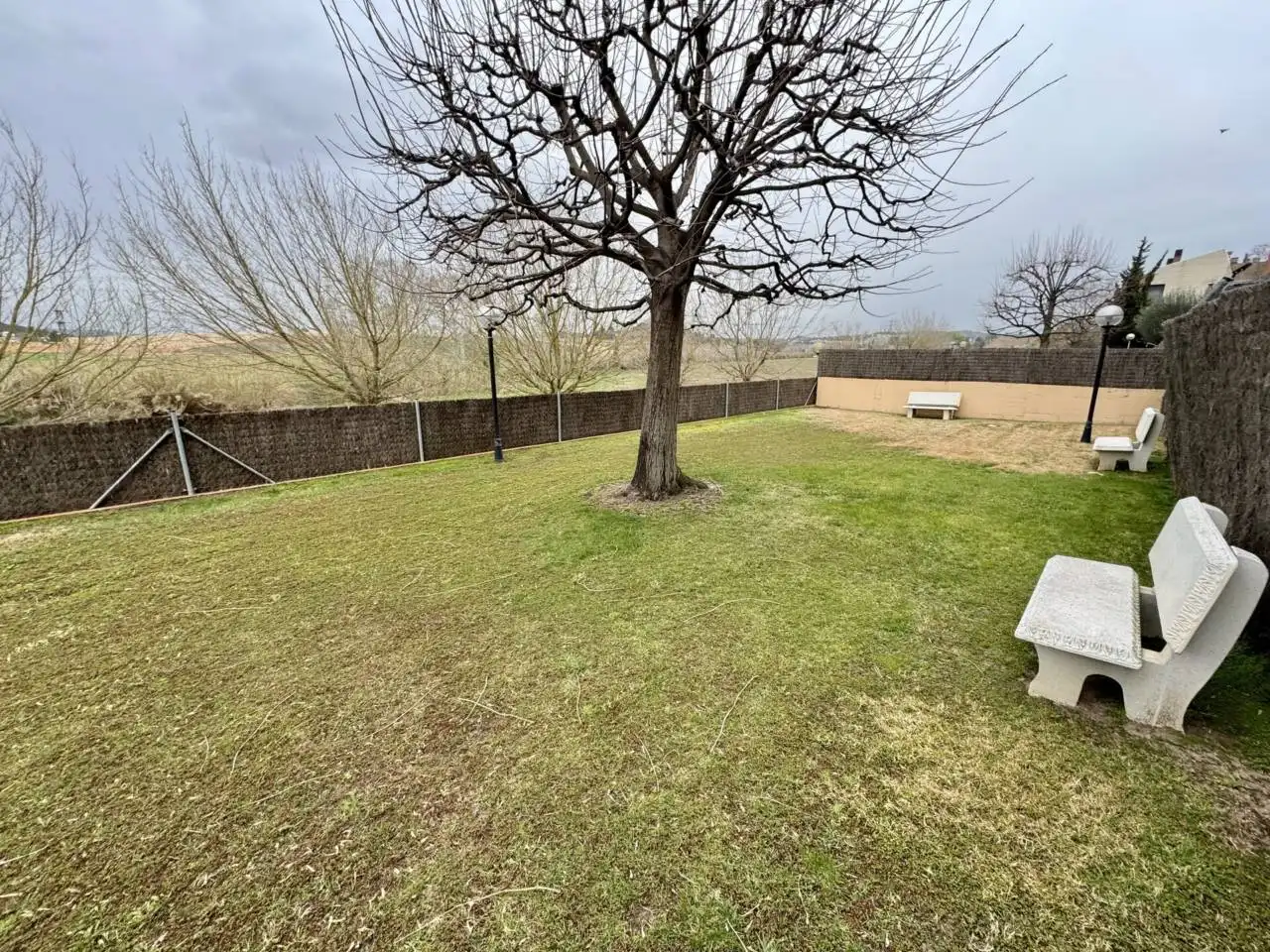 Jardí de Pis en venda en Cerdanyola del Vallès amb Parquet, Terrassa i Piscina comunitària