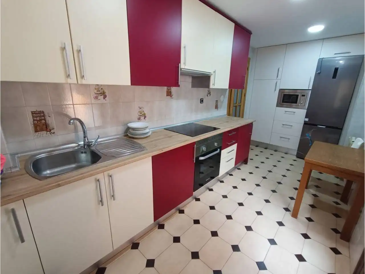 Cocina de Piso de alquiler en Fuenlabrada con Calefacción, Terraza y Amueblado