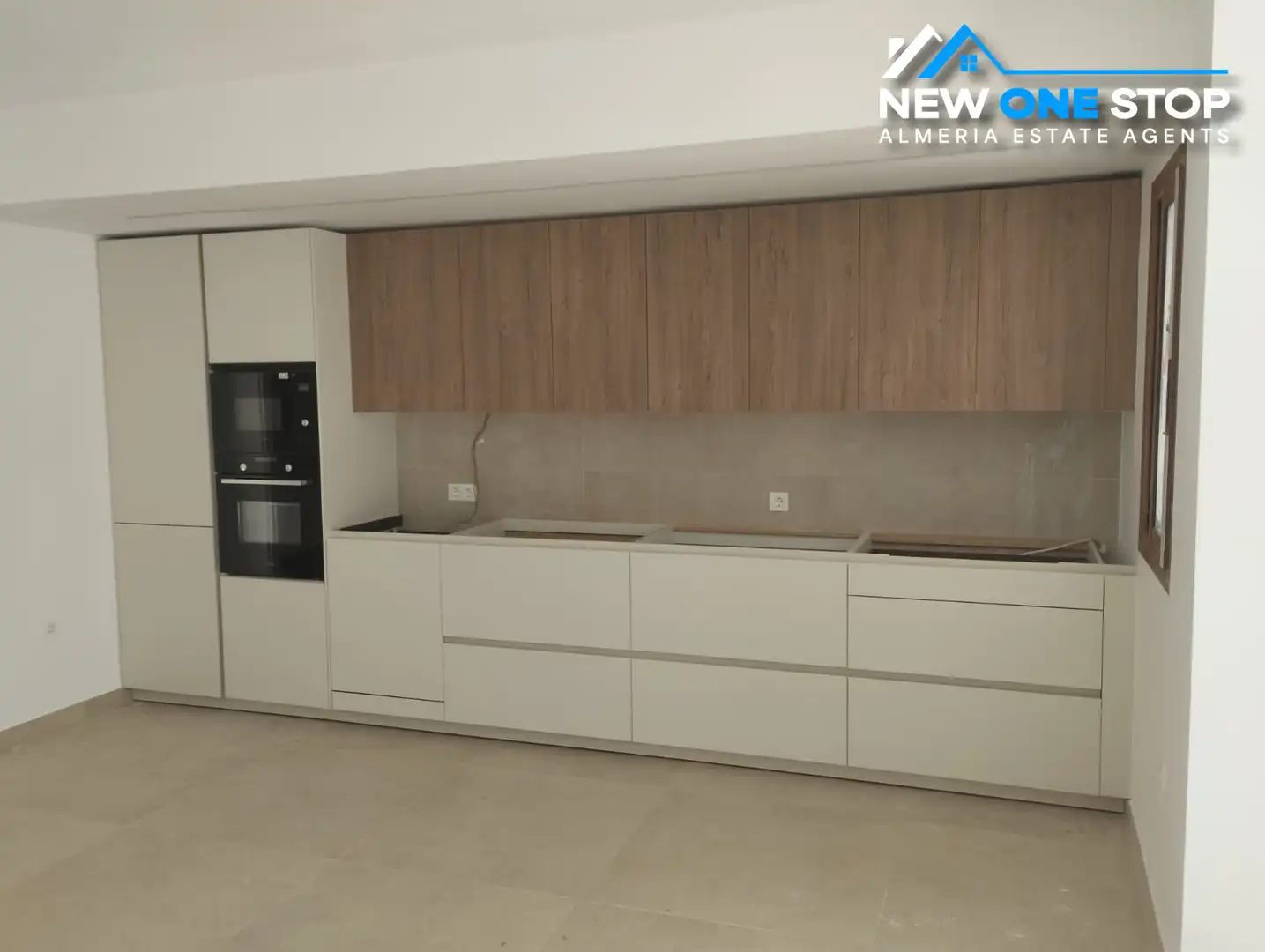 Cocina de Casa o chalet en venta en Cuevas del Almanzora con Jardín privado, Terraza y Piscina