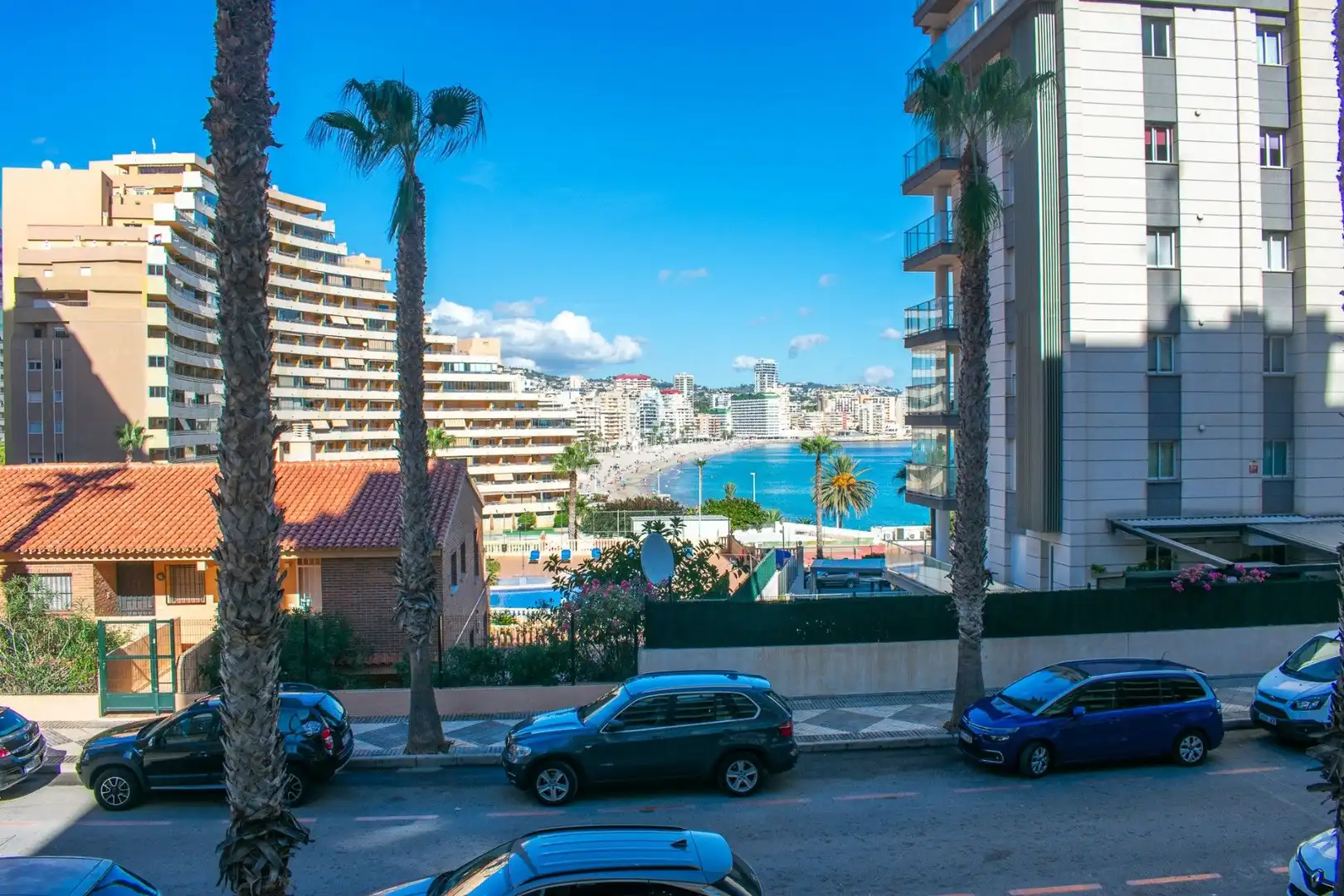 Appartement compact avec piscine à vendre à Calle