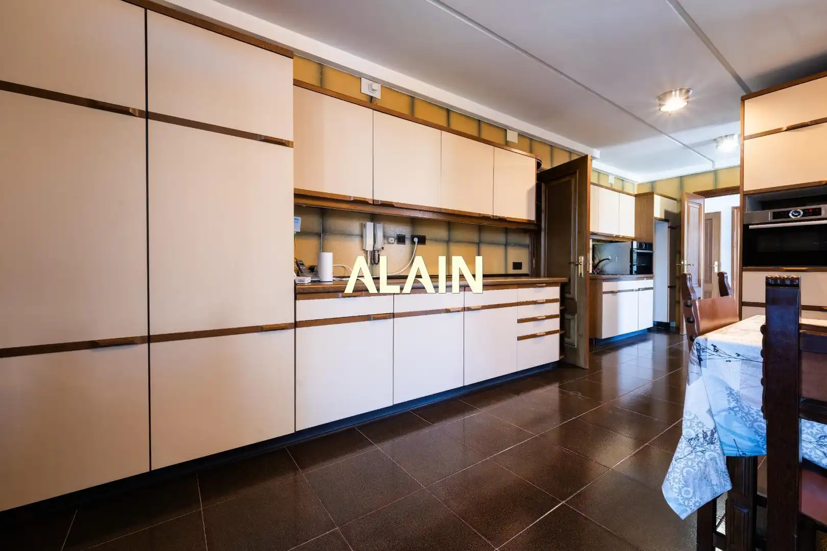Cocina de Casa o chalet en venta en Chiva con Jardín privado, Terraza y Trastero