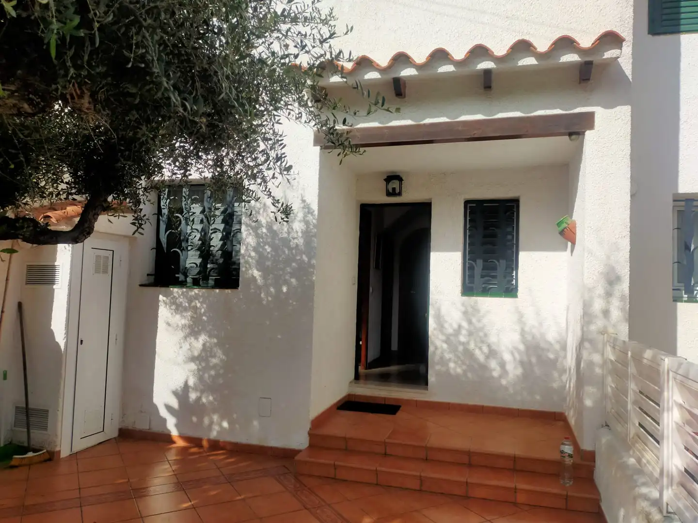 Casa adosada de alquiler en El Vendrell con Aire acondicionado, Jardín privado y Terraza