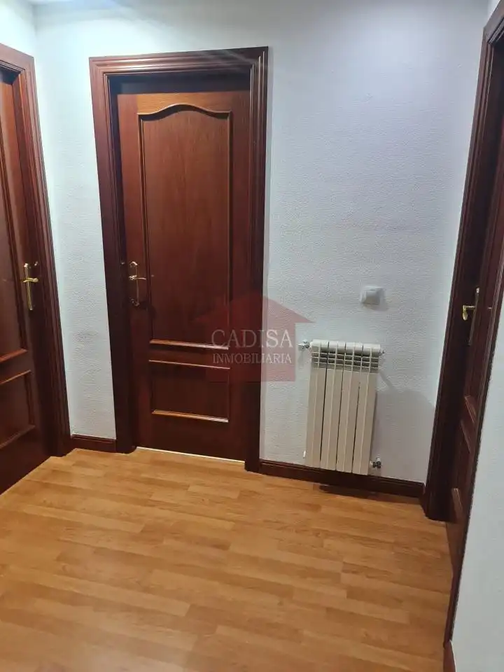 Bedroom of Flat for rent in Villamayor  with Heating, Swimming Pool and Furnished
