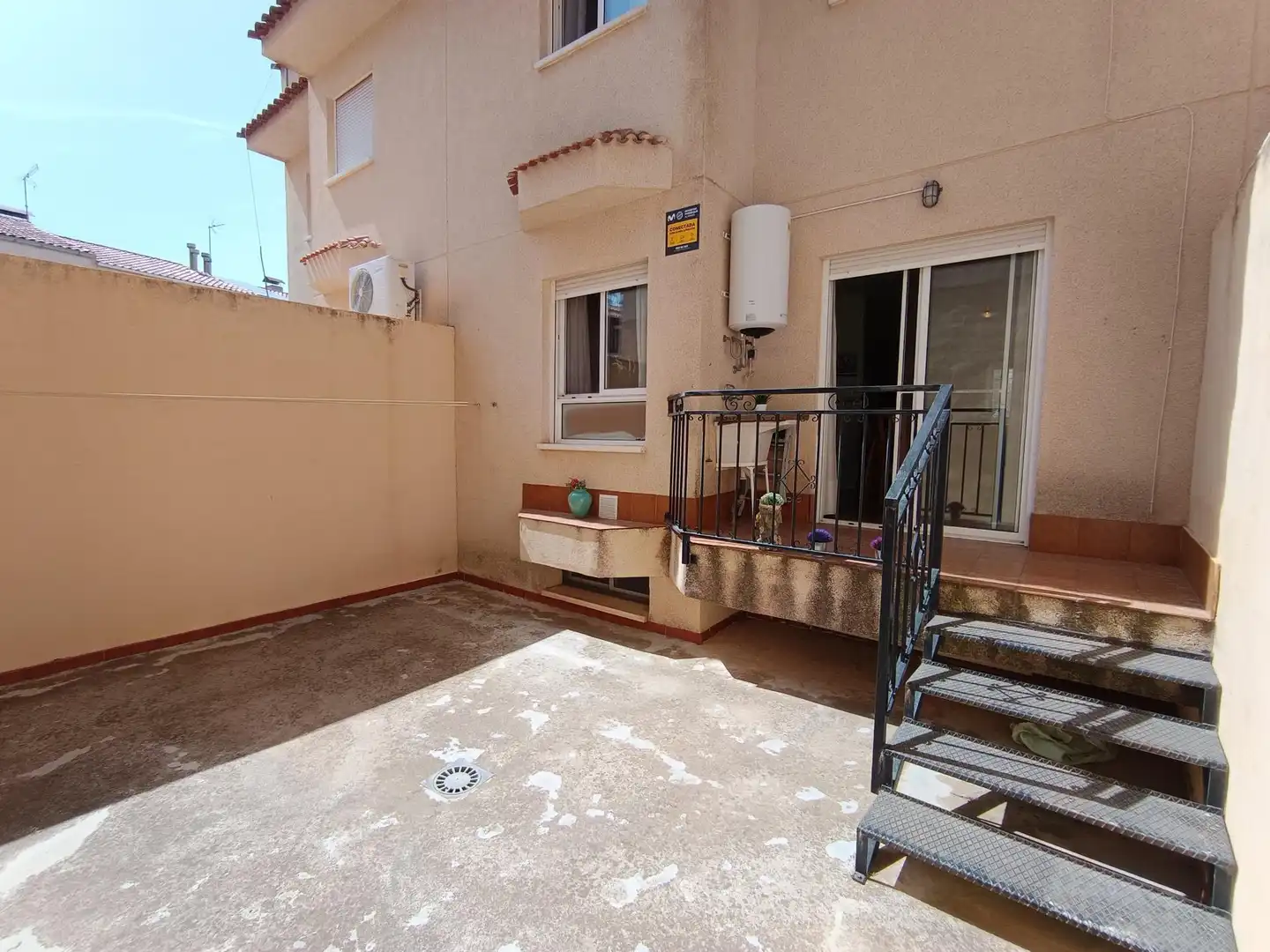 Terrasse von Einfamilien-Reihenhaus zum Verkauf in Ulea mit Klimaanlage, Heizung und Terrasse