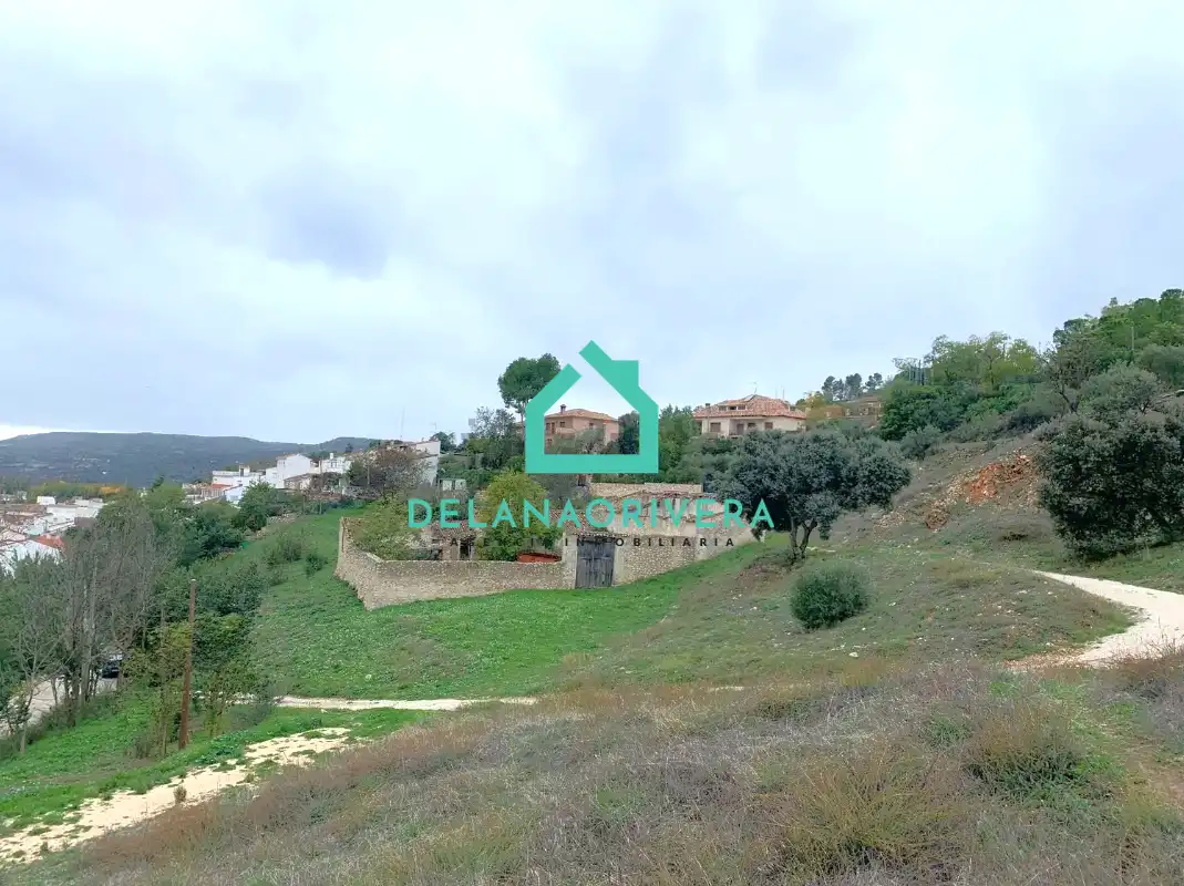 Residencial en venda en Ambite