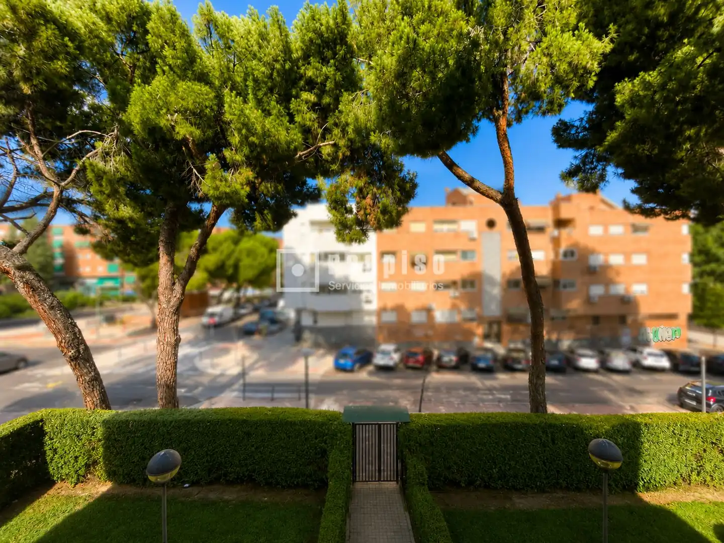 Vista exterior de Piso en venta en Coslada con Calefacción, Terraza y Trastero