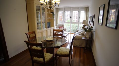 Photo 3 of Flat for rent in Amos de Escalante, Centro - Ayuntamiento, Santander