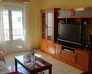 Living room of Flat to rent in Tomelloso  with Heating, Furnished and Oven