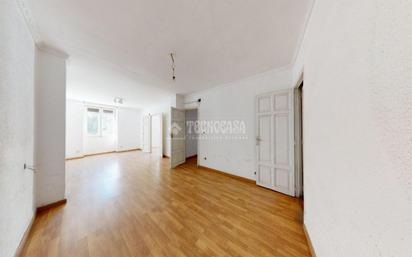 Bedroom of Flat for sale in  Valencia Capital  with Terrace