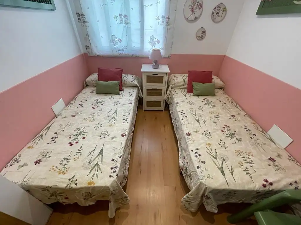 Schlafzimmer von Wohnungen zur Miete in Cartagena mit Klimaanlage und Möbliert