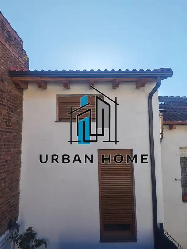 Casa en venta en Calle Alfageme