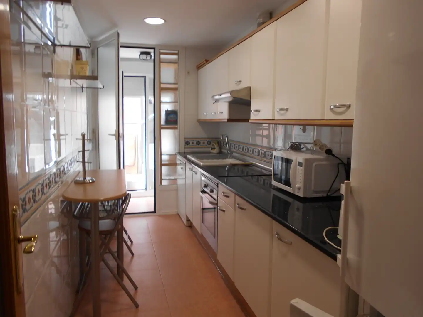 Cocina de Piso de alquiler en Alcalá de Henares con Aire acondicionado, Calefacción y Terraza