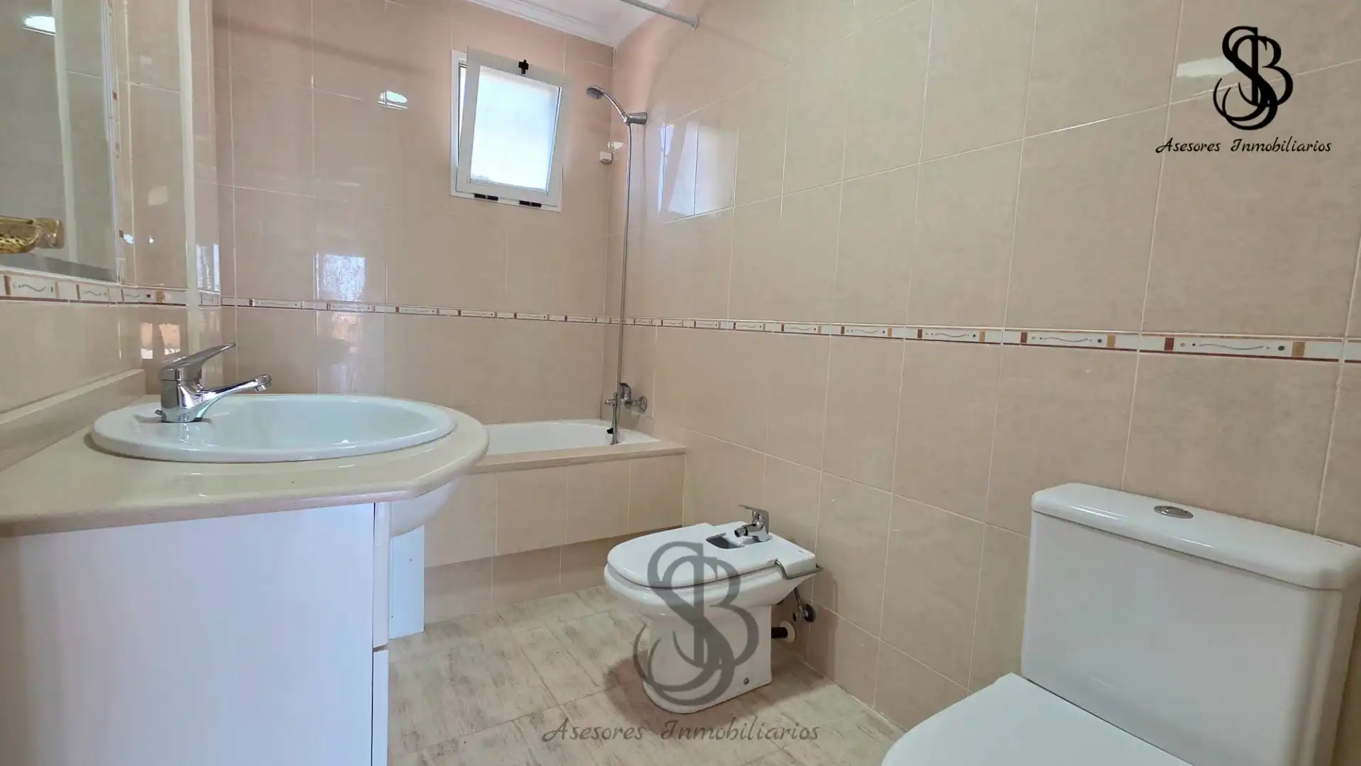 Bathroom of Attic for sale in Mutxamel  with Terrace, Oven and Community pool