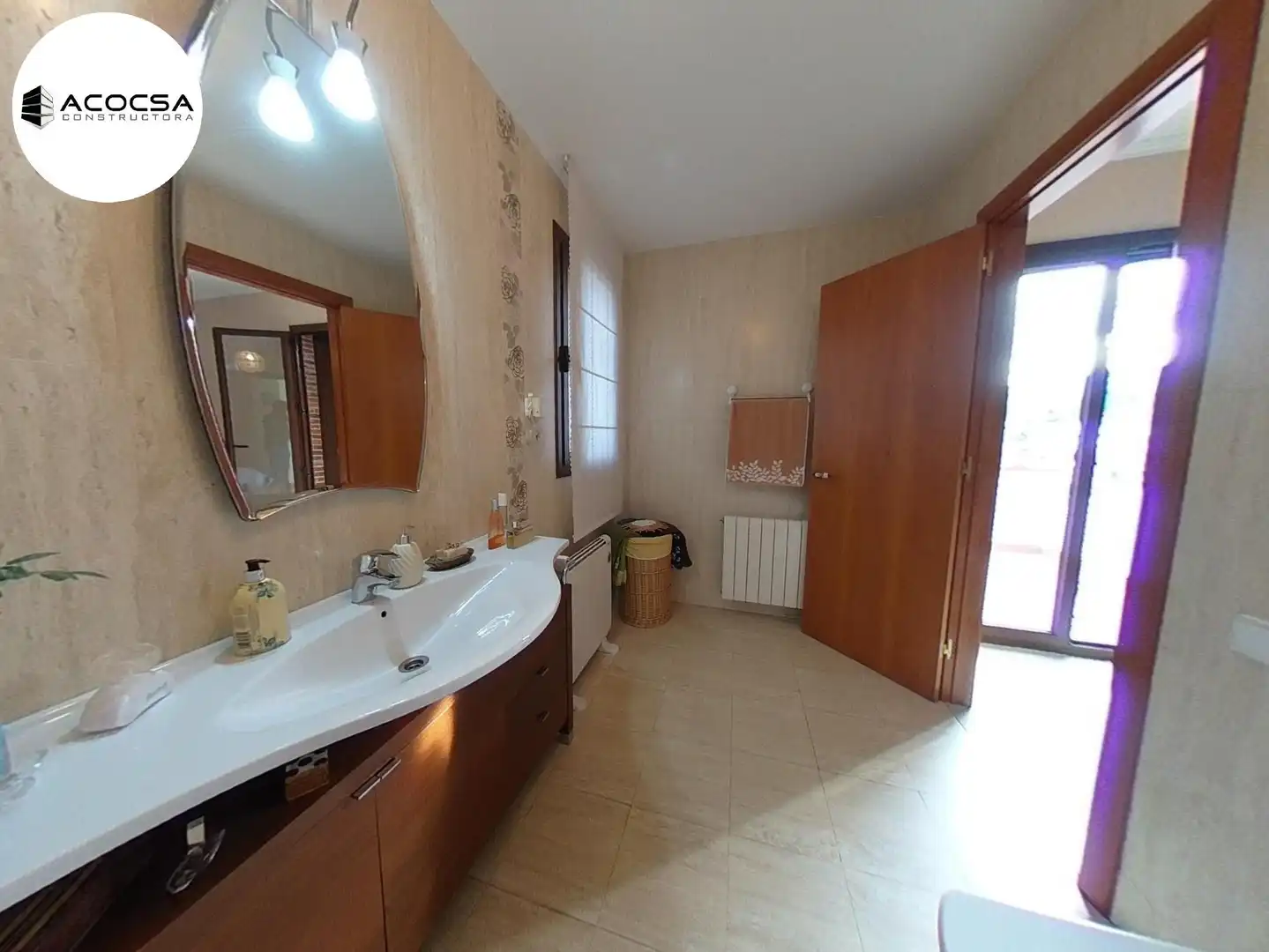 Badezimmer von Haus oder Chalet zum Verkauf in Sant Andreu de la Barca mit Privatgarten, Terrasse und Abstellraum