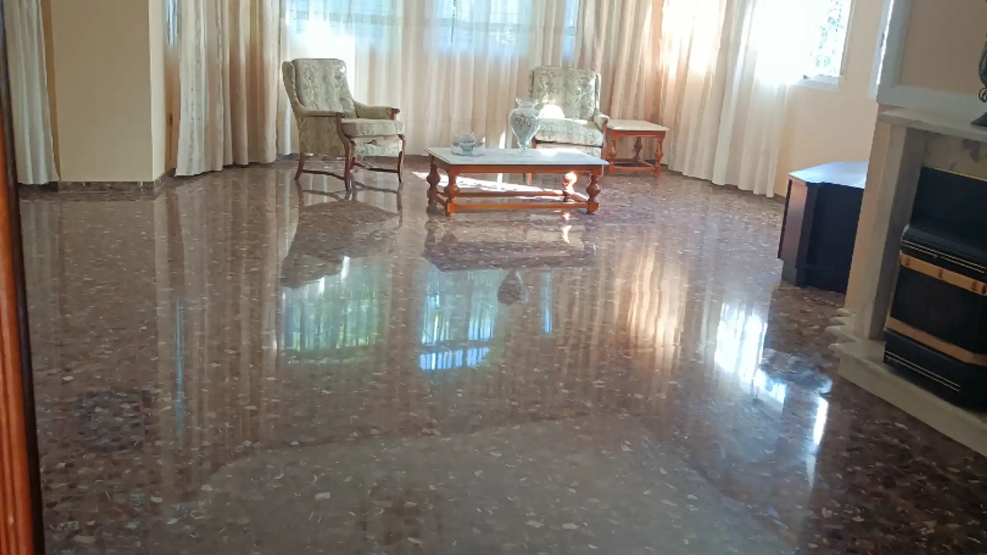 Houses for sale in  Córdoba Capital  with Air Conditioner, Private garden and Swimming Pool