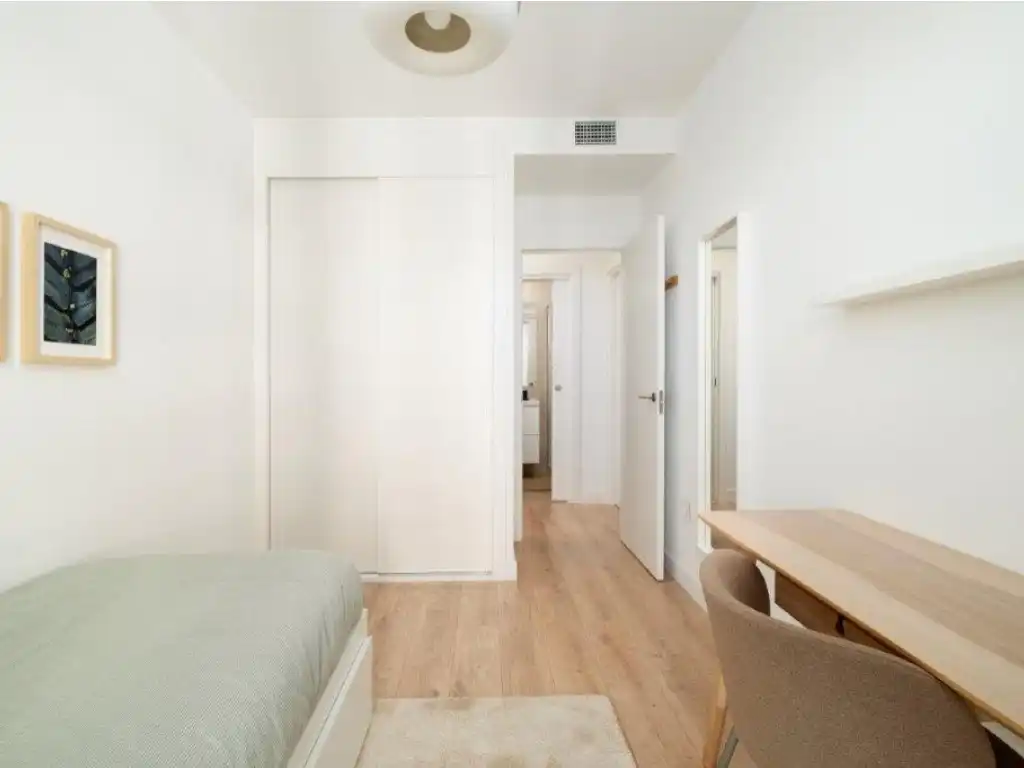 Habitación de Apartamento en venta en Málaga