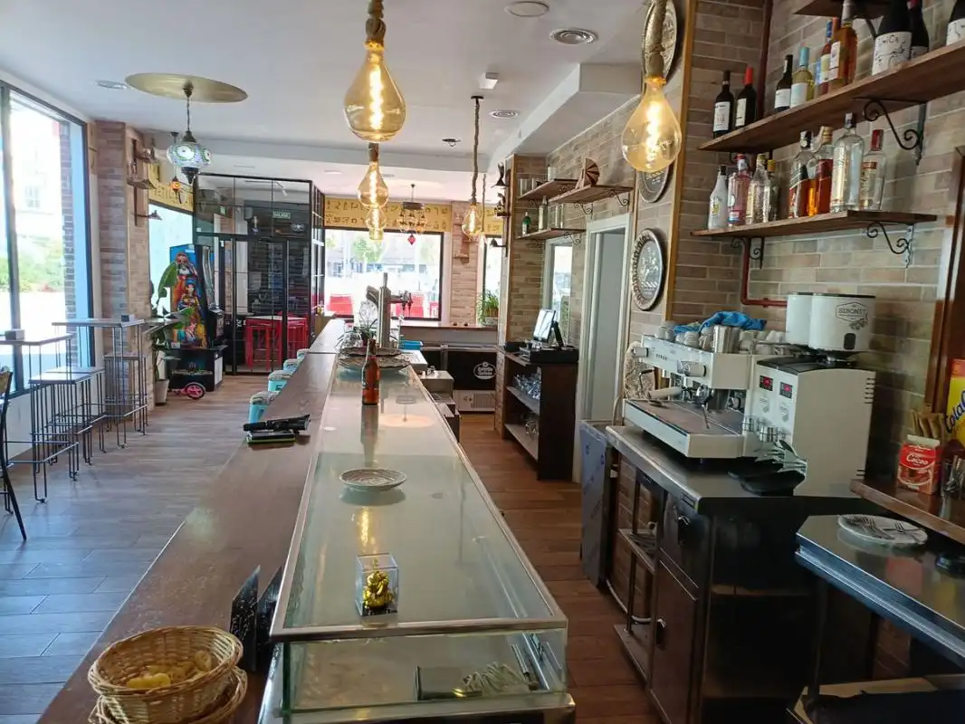 Gewerbefläche zum Verkauf in Calle Mar Caribe
