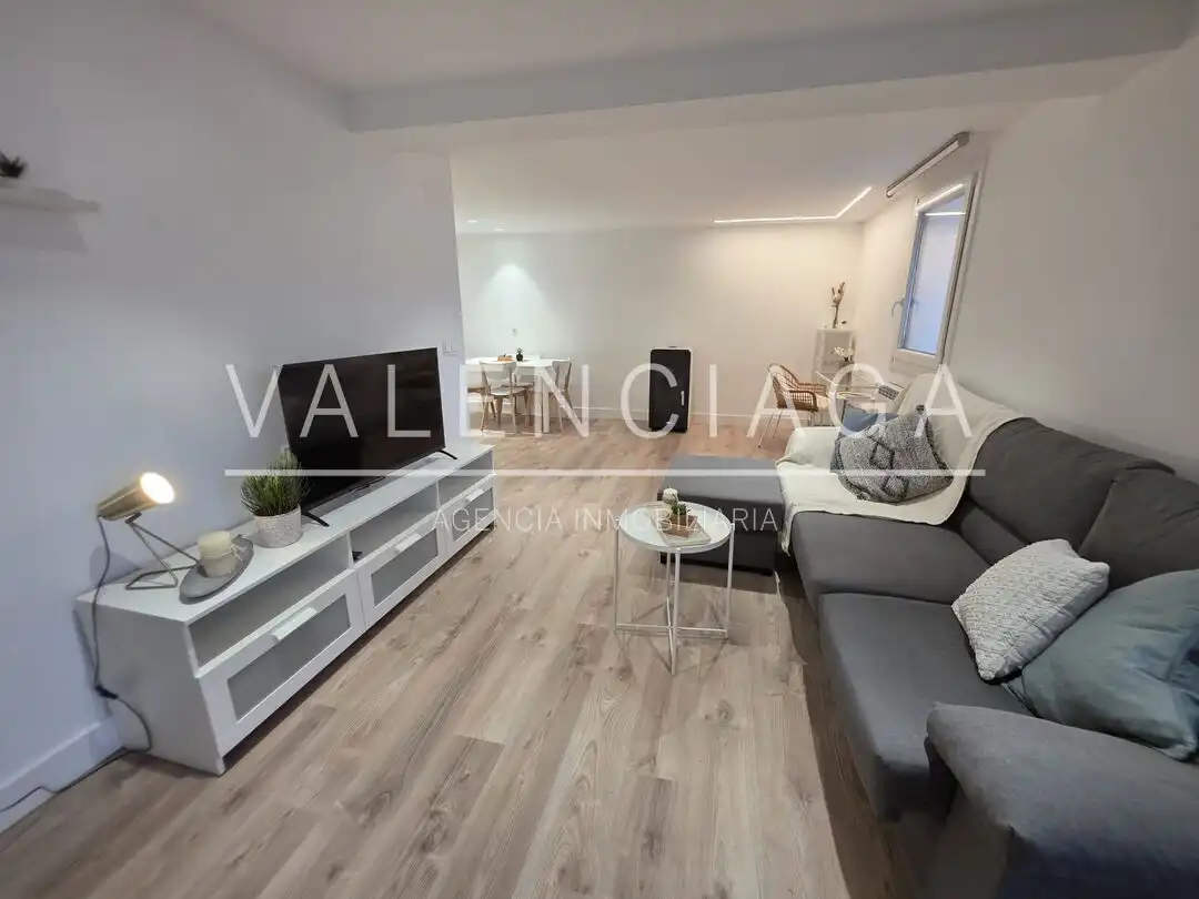 Piso en venta en Lazkao con Calefacción y Amueblado
