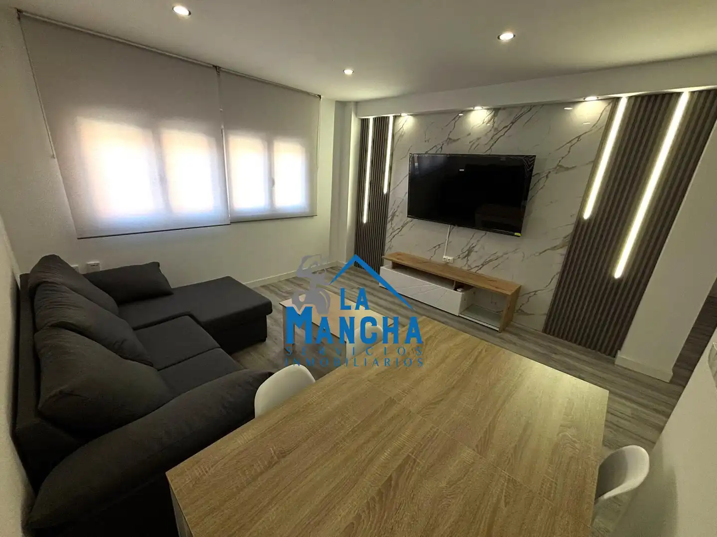 Living room of Flat for sale in Albacete  with Air Conditioner, Heating and Furnished