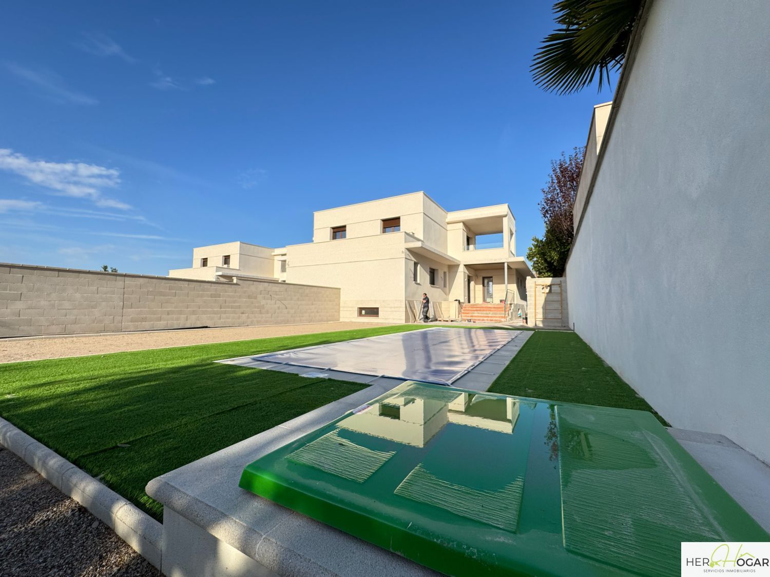 Vista exterior de Casa o xalet de lloguer en Cobisa amb Aire condicionat, Calefacció i Terrassa