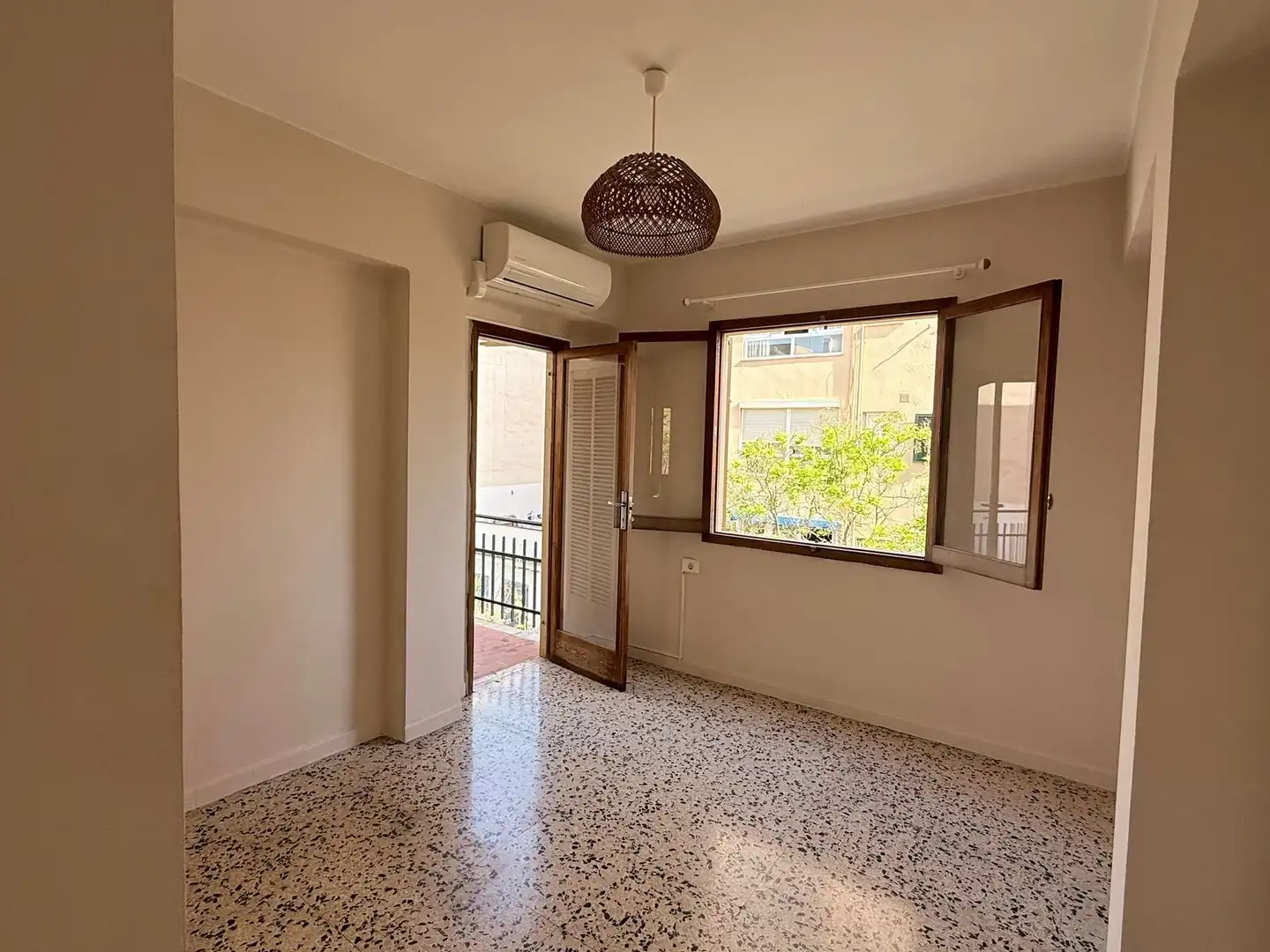 Apartments for rent in Santa Catalina