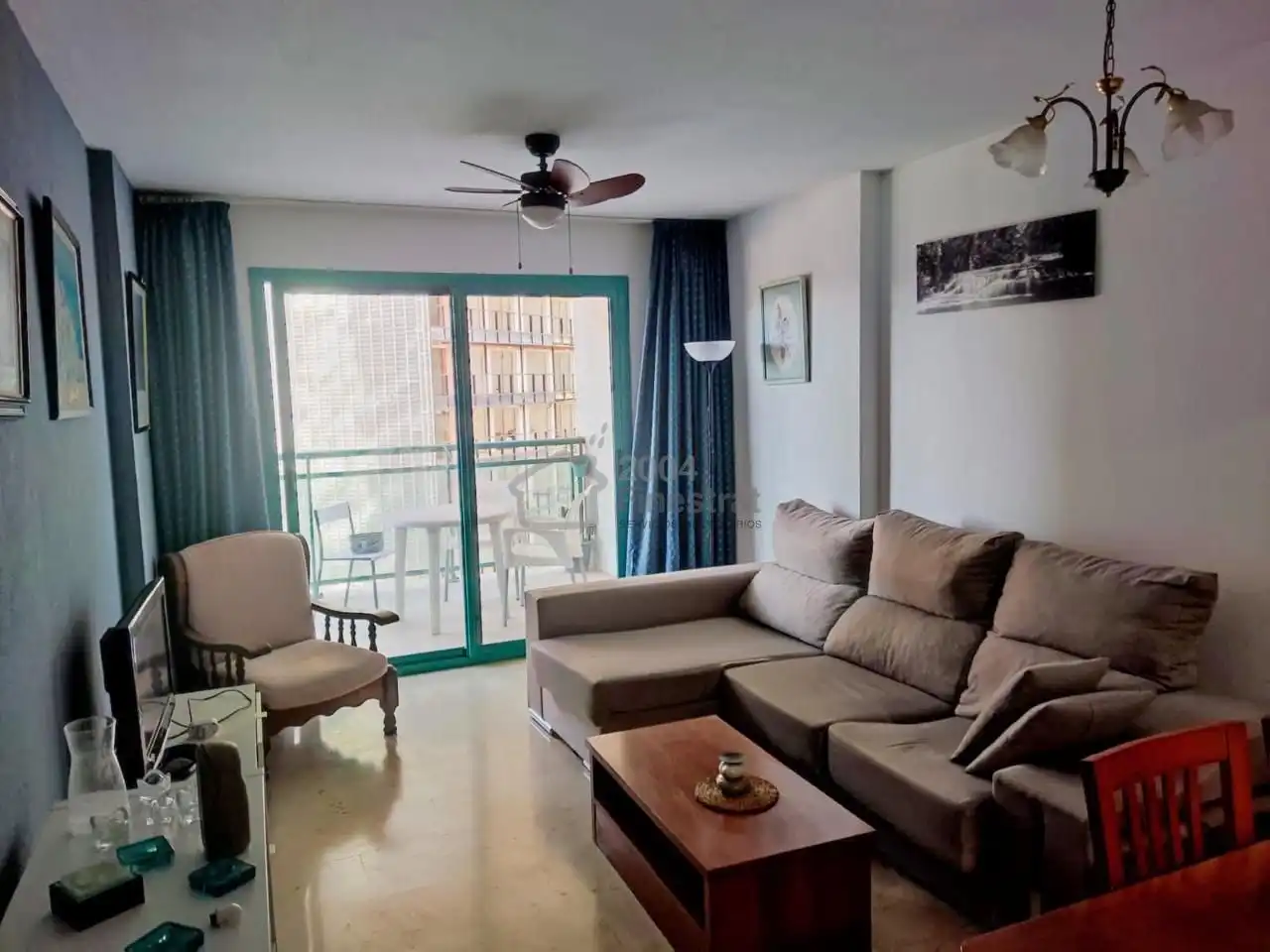 Sala d'estar de Apartament en venda en Villajoyosa / La Vila Joiosa amb Terrassa, Moblat i Piscina comunitària