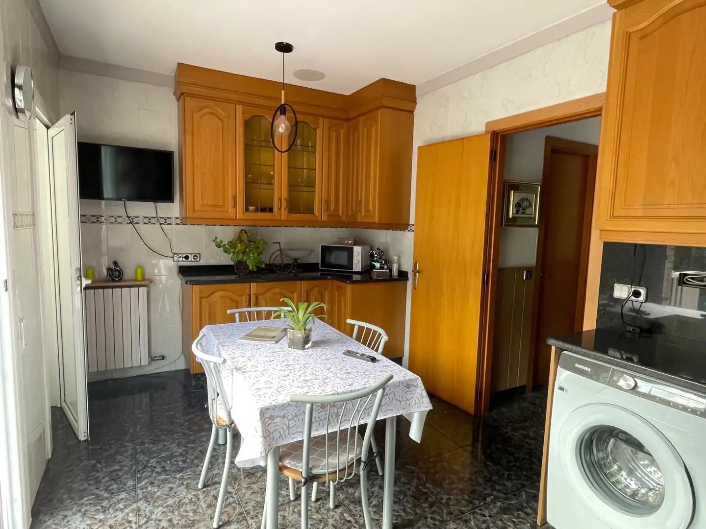 Kitchen of Detached homes for sale in Olot, Girona
