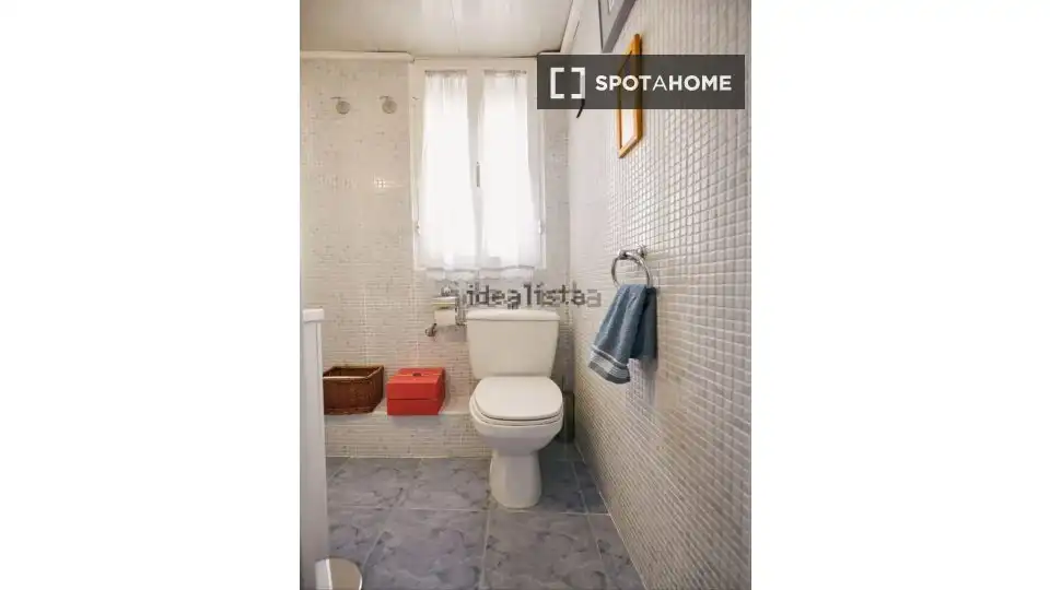Bedroom of Flat for rent in Madrid  with Air Conditioner, Heating and Furnished