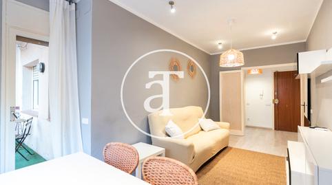 Foto 3 de Pis de lloguer a Carrer de Pavia, 91, Sants-Badal, Barcelona