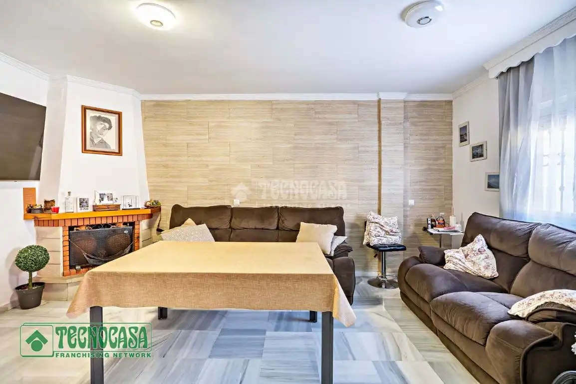 Casa adosada en venta en Cártama con Aire acondicionado y Calefacción