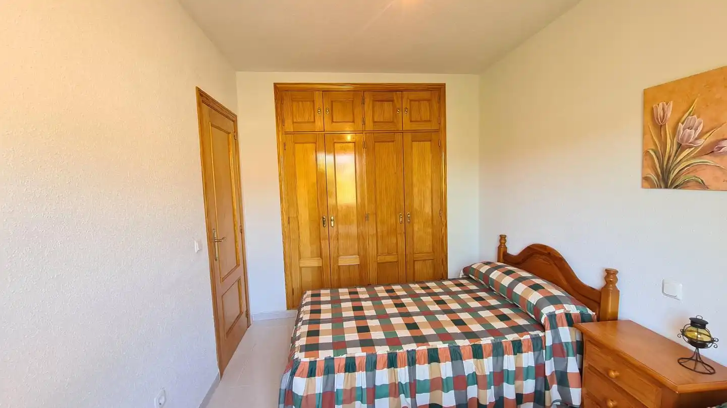 Bedroom of Houses for sale in La Adrada   with Private garden, Storage room and Balcony