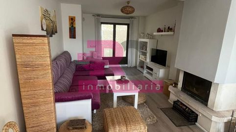 Foto 2 de Casa adosada en venta en Cabrerizos, Salamanca