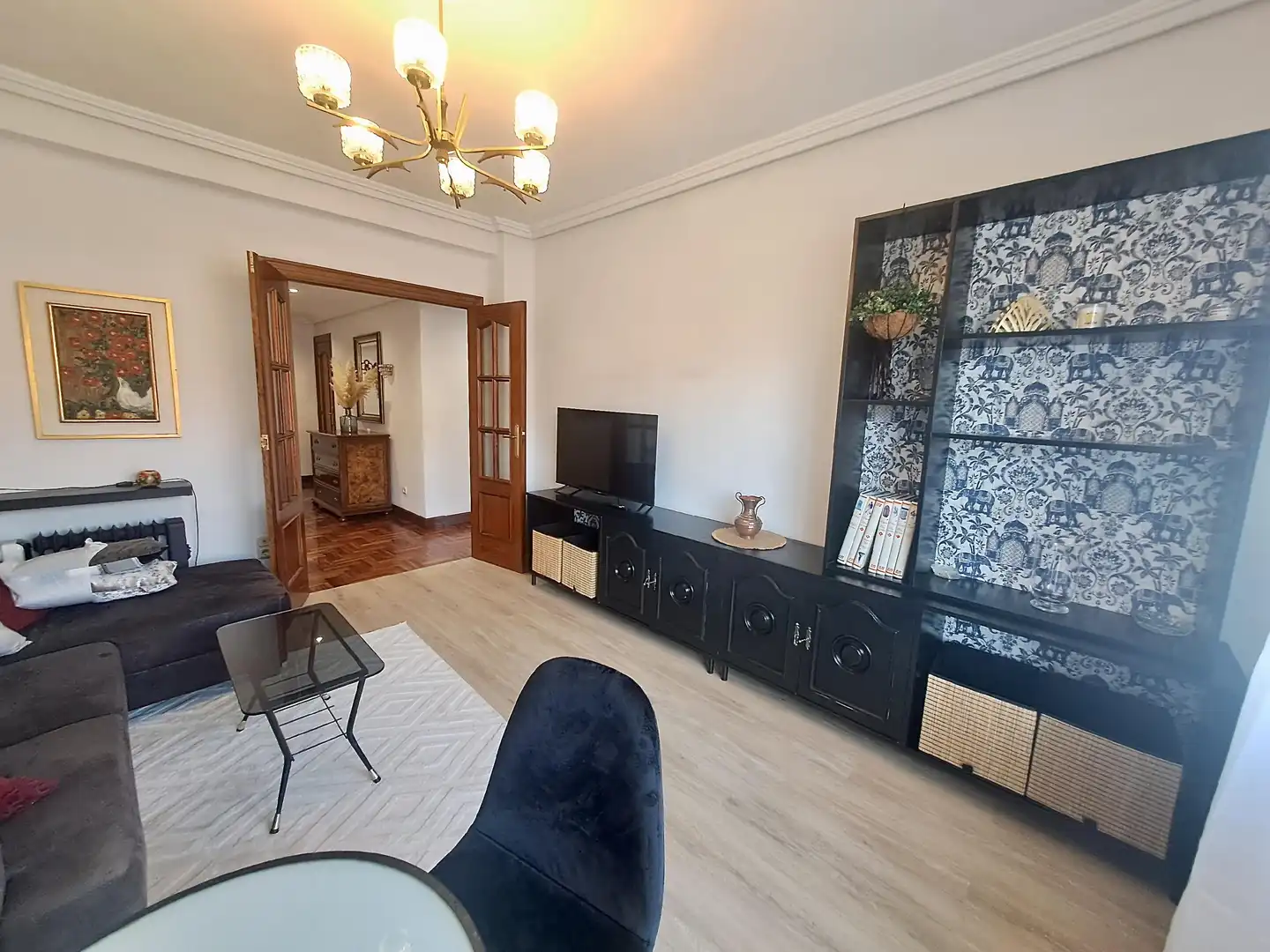 Sala d'estar de Pis de lloguer en Donostia - San Sebastián  amb Calefacció, Parquet i Balcó
