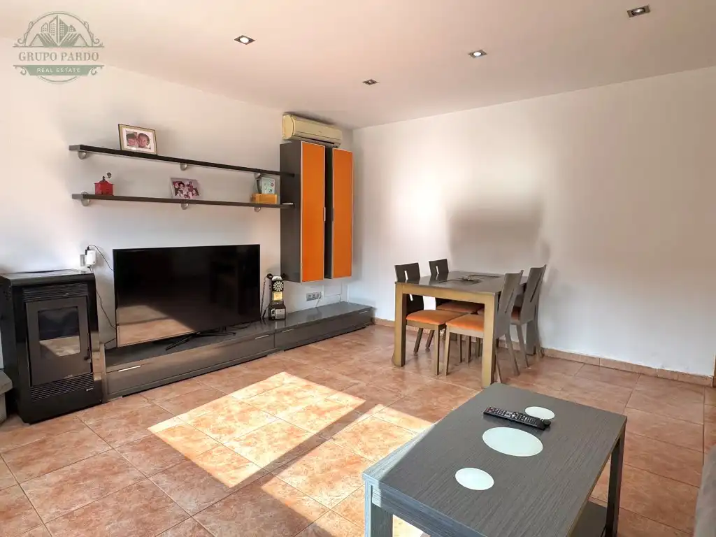 Living room of Houses for sale in Albinyana, Tarragona